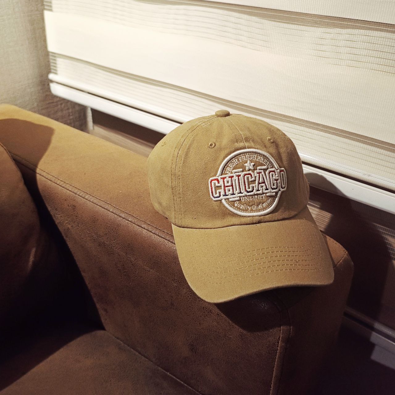 Cap/Jockey Chicago Cream
